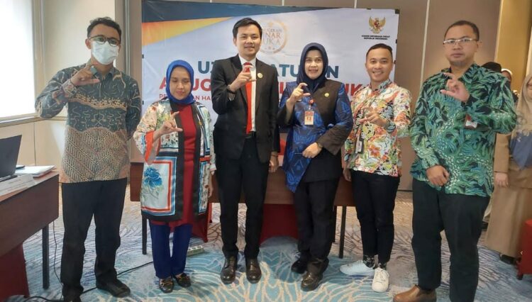 Kepala BPKAD Provinsi Banten Masuk 10 Besar Nominator Anugerah Tinarbuka Komisi Informasi Pusat