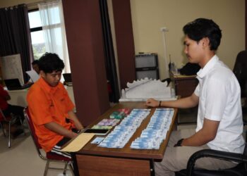 Polisi Tangkap Pengedar Uang Di Pringsewu