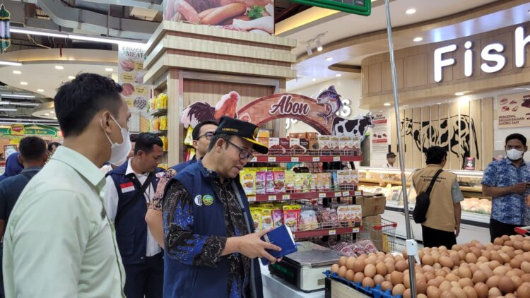 Jelang Lebaran Bupati Banyumas Cek Harga dan Ketersedian Kepokmas