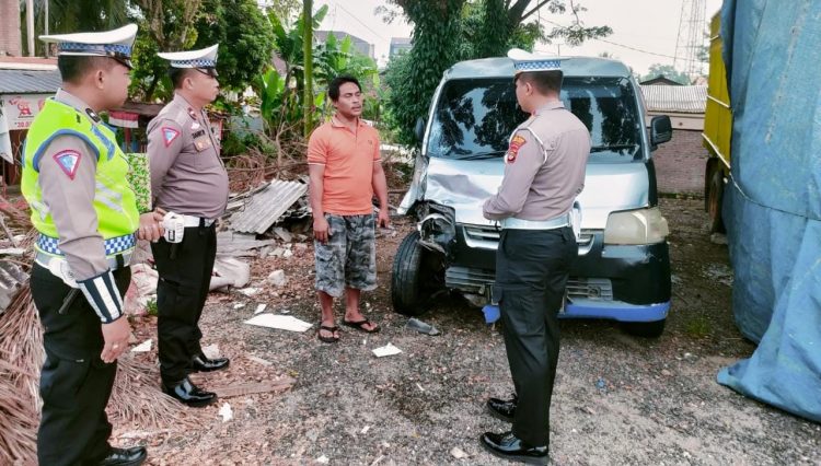 Tabrakan Motor Dan Mobil, Dua Remaja SMP Asal Gadingrejo Tewas