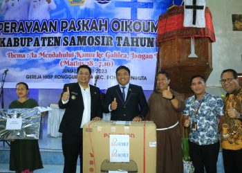Perayaan Paskah Oikumene Kabupaten Samosir 2023, Bupati Samosir : “Jadilah Garam dan Terang Dunia Ditengah Masyarakat”