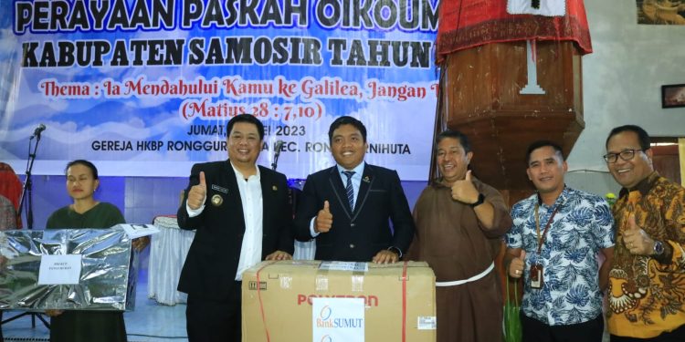 Perayaan Paskah Oikumene Kabupaten Samosir 2023, Bupati Samosir : “Jadilah Garam dan Terang Dunia Ditengah Masyarakat”