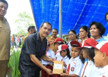 Berkantor di Desa Urat Timur, Bupati Samosir : Bunga Desa  Untuk Pelayanan Yang Menyentuh Langsung  Masyarakat Desa