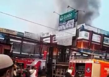 Ruko Di Jalan Raya Dramaga Bogor Terbakar, Di Duga Diakibatkan Korsleting Listrik