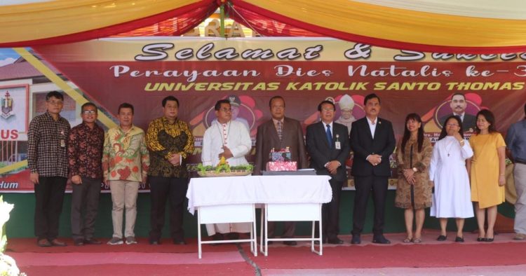 Bupati Samosir Hadiri Perayaan Dies Natalis UNIKA ST. THOMAS Medan Ke-39
