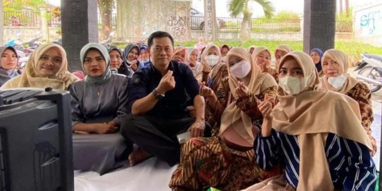 Kepala Puskesmas Curug Bersama Puluhan Kader Posyandu Menggelar Halalbihalal Sekaligus Persiapan Sub PIN POLIO Kedua