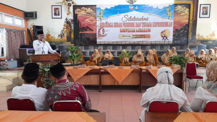Saling Memaafkan, Guru dan Tendik Ajibarang Hadiri Ikrar Silaturahmi Idul Fitri 1444 H