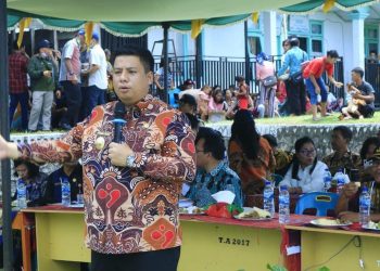 Bupati Samosir Bawa Pelayanan Ke – Desa Harian