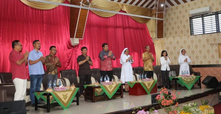 Dalam Rangka Mendulang Investor, Bupati Samosir Lakukan Kunjungan Kerja Ke – Susteran Santa Elisabeth Medan