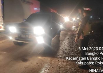 Satlantas Polres Rohil Kembali Urai Macet di KM 07 Balam, Agar Aman dan Lancar