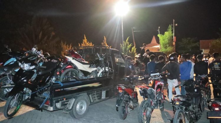 Hendak Balap Liar, Puluhan Pemuda Berikut Sepeda Motor Diamankan Polisi