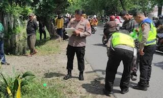 Dua Mayat Pria Mengapung di Parit Jalan AH Nasution Medan, Tak Jauh Dari Asrama Haji