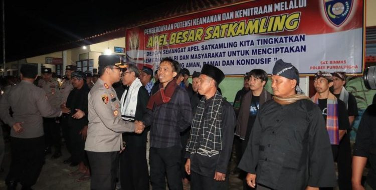 Kapolres Purbalingga Pimpin Apel Besar Satkamling