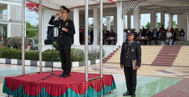 Jadi Irup Upacara HUT Bhayangkara ke-77, Kapolres Rohil Sampaikan Amanat Kapolda Riau