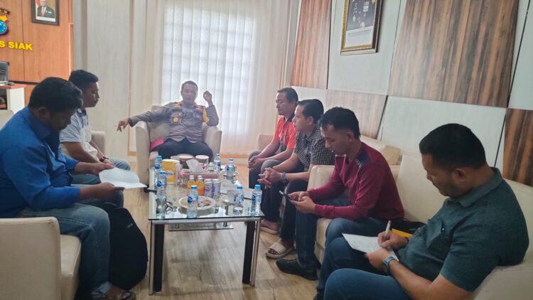 Ada Apa di Distransnaker Siak, Bupati Kok Diam Saja ??