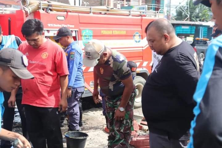 Ingin Wujudkan Lingkungan Bersih Satpol PP Padang Lawas Utara Laksanakan Jumat Bersih