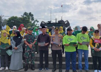 Pra Konfercab : Ribuan Fatayat NU Banyumas Ikuti Senam Massal, Deklarasi Perkawinan Anak dan Dekralasi Pemilu Jujur, Damai serta Bebas Money Politik
