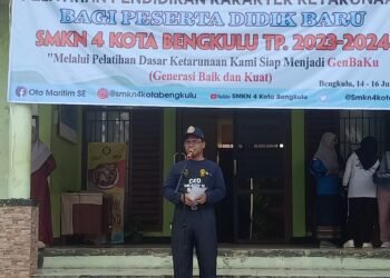 Kegiatan Latihan Dasar Kedisiplinan dan Ketarunaan Oleh Lanal Bengkulu di SMKN 4, Tumbuhkan Bela Negara Bagi Siswa/i