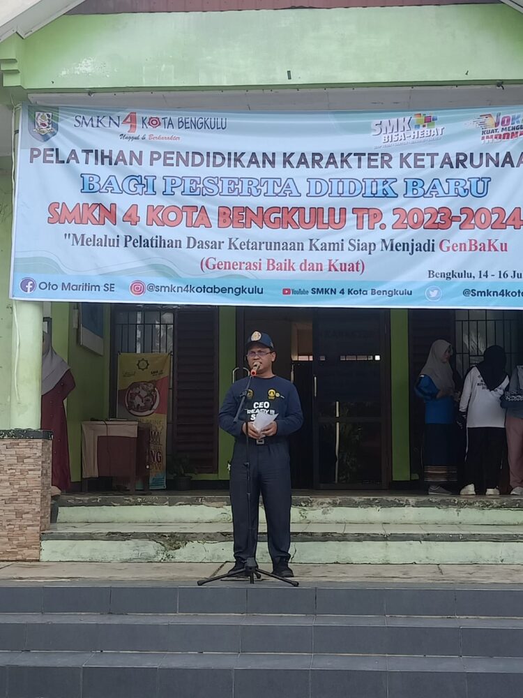 Kegiatan Latihan Dasar Kedisiplinan dan Ketarunaan Oleh Lanal Bengkulu di SMKN 4, Tumbuhkan Bela Negara Bagi Siswa/i