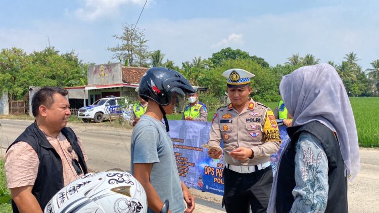 Kampanye Keselamatan, Upaya Polres Pringsewu Edukasi Masyarakat Tertib Berlalu Lintas