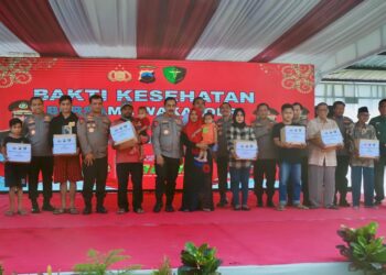 Wabup Sadewo Lepas Kontingen Porprov