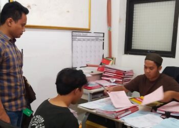 Satlantas Polres Tanggamus Identifikasi Tabrakan Sepeda Motor Tak Pakai Lampu Di Semaka, Dua Pengendara Meninggal Dunia