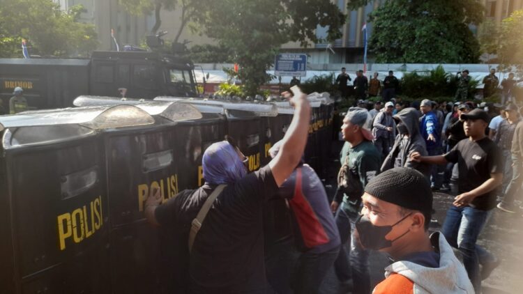 Latihan Bersama Polda Jateng, Kodam IV Diponegoro Serta Pemprov Jateng Dalam Rangka Penanggulangan Gangguan Keamanan Intensitas Tinggi Terhadap VIP Selama Tahapan Pemilu 2024