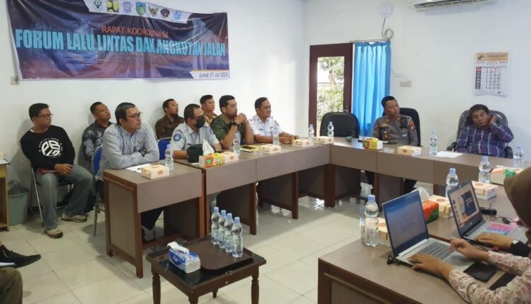 Dalam Rangka Pelaksanaan Operasi Patuh Semeru 2023, Polres Kediri Kota Libatkan Forum Lalu Lintas dan Angkutan Umum Jalan