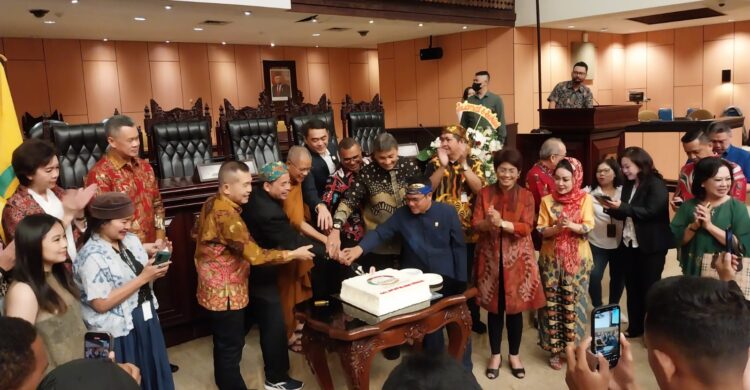 API 2023 Serta HUT Ke 10 Pewarna Indonesia : Merajut Persatuan Dengan Nilai Luhur Budaya Melalui Peran Jurnalistik