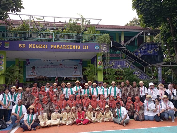 Delegasi UCLG Asia Pasifik Tinjau Program Sanitasi SDN Pasar Kemis III Tangerang