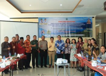 Bupati Samosir Lepas Lomba Gerak Jalan Dalam Memeriahkan HUT Ke-78 RI
