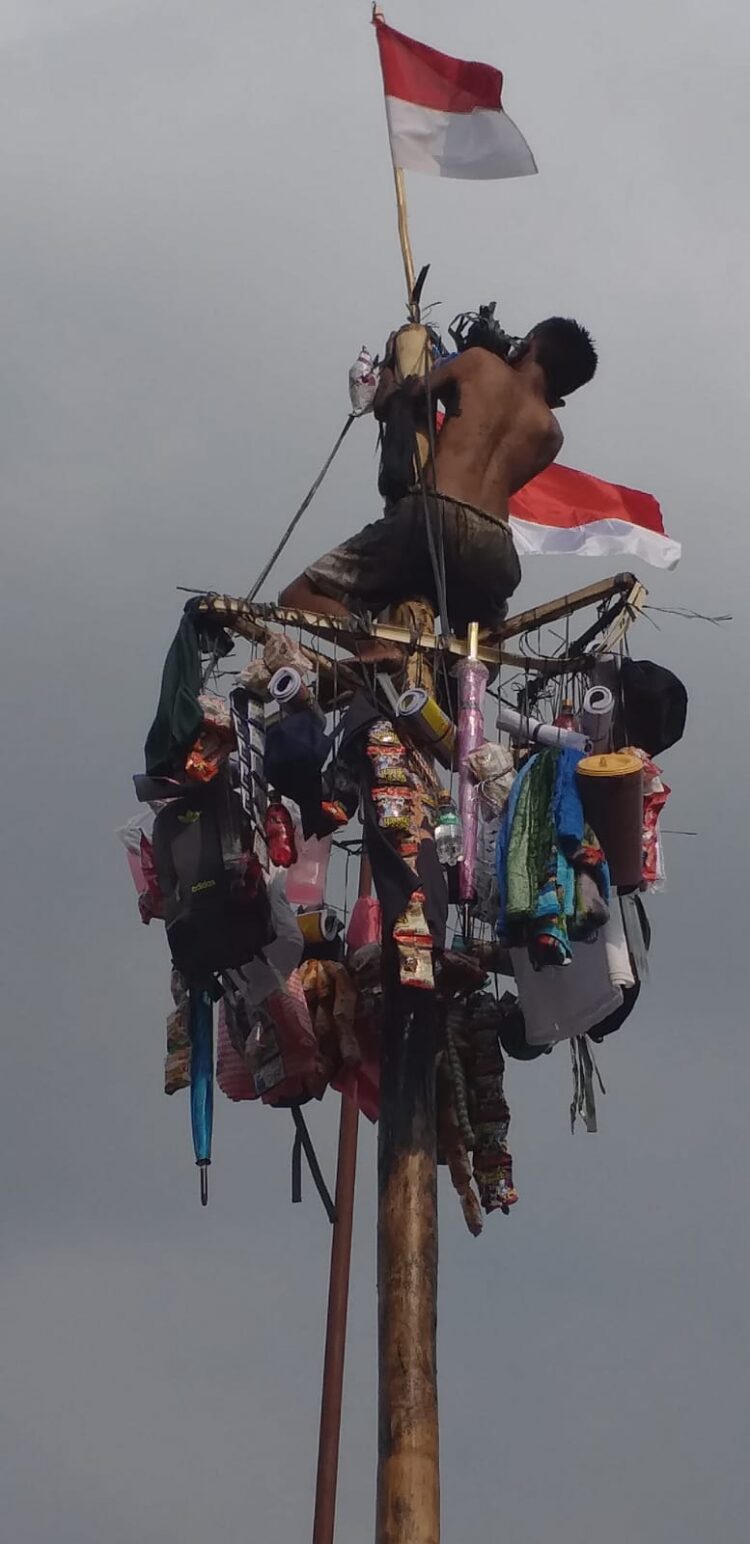 Meriahkan HUT RI Ke – 78 Muda/i Rt.01 Lubuk Buntak Suguhkan Berbagai Permainan