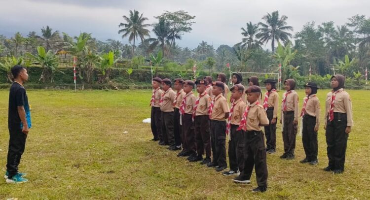 Dua Regu Penggalang Kwarran Baturraden Siap Ikuti Jambore Cabang