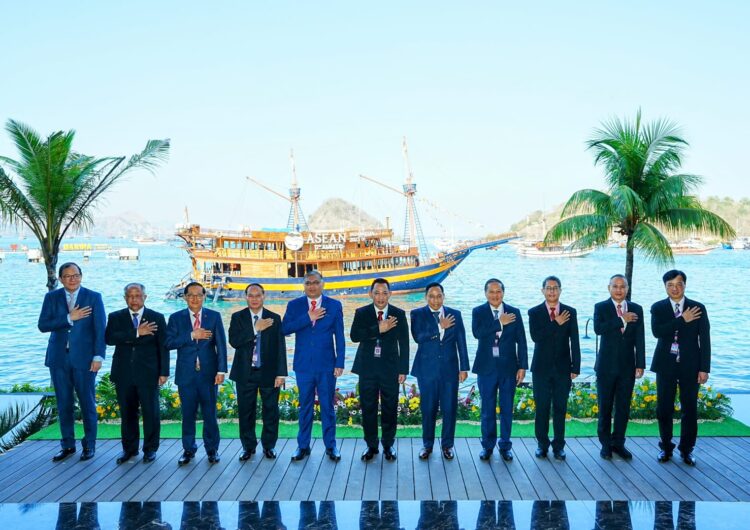 Pastikan Standard Dapur Higienis Terjaga, Perawatan Lapas Kotaagung Kontrol Kebersihan dan Beri Penguatan Petugas Dapur