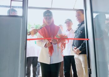 Bupati Tanggamus Menghadiri Sosialisasi Sekaligus Me-launching Anjungan Dukcapil Mandiri (ADM)