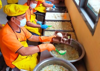 Pastikan Standard Dapur Higienis Terjaga, Perawatan Lapas Kotaagung Kontrol Kebersihan dan Beri Penguatan Petugas Dapur