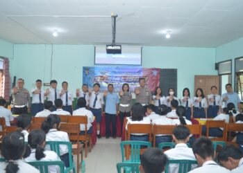 Satlantas Polres Pringsewu Edukasi Tertib Berlalulintas di SMP Xaverius