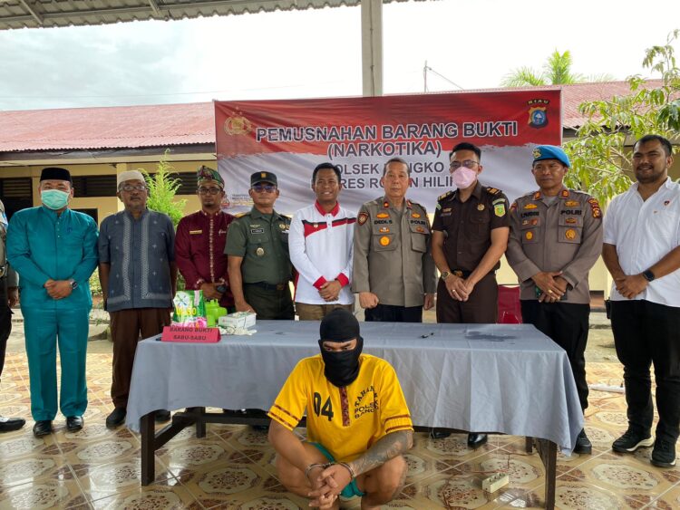 Polsek Bangko Musnahkan Barang Bukti Narkotika Jenis Sabu-sabu Sebarat 816,43 Gram
