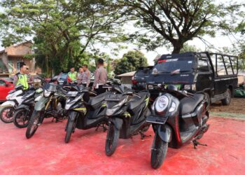 Monitoring Dan Evaluasi PKK Kabupaten Tasikmalaya Yang Di Laksanakan Di Desa Neglasari Kecamatan Pancatengah