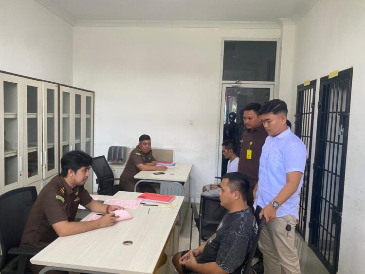 Seorang Warga Padang Ratu Diduga Pengedar Sabu Ditangkap Satresnarkoba Polres Tanggamus