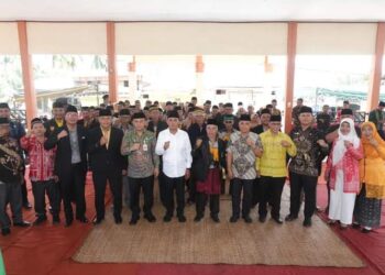 Penjabat Bupati Pringsewu Sampaikan Ranperda Perubahan APBD 2023