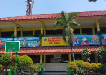 Plh Bupati Tanggamus Melaunching Penyaluran Bantuan Beras Pangan Nasional