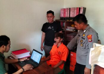 Jejak Sandal Jepit dan Barang Bukti Ungkap Kasus Pencurian di Adiluwih Pringsewu