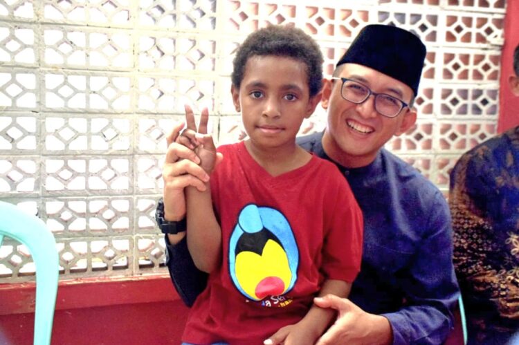 Hanung Ajak Anak Panti Berkunjung ke Rumah Dinas