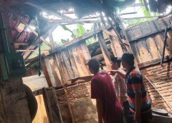 Lalai Matikan Kayu Sisa Masak, Dapur Rumah Warga Semaka Tanggamus Terbakar