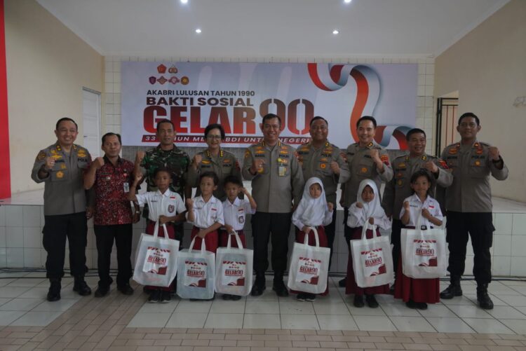 Sat Lantas Polres Tanggamus Olah TKP dan Evakuasi Korban Laka di Pekon Kagungan
