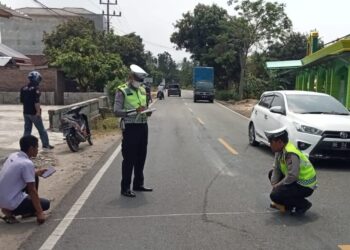 Sat Lantas Polres Tanggamus Olah TKP dan Evakuasi Korban Laka di Pekon Kagungan