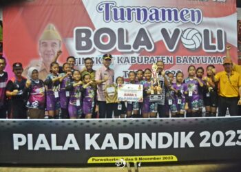 Gumelar dan Sumbang Juara Bola Voli Piala Kadindik Banyumas 2023