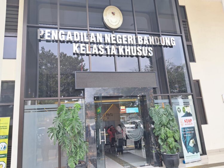 Disidang Pledoi M Darwis, Pengacara Beberkan Dugaan Kejahatan Oknum Penyidik Polda Jabar dan JPU