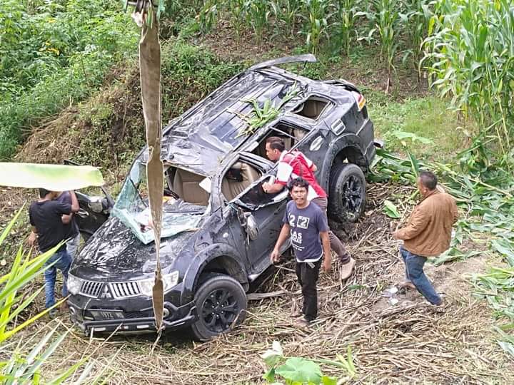 Mitsubishi Pajero Sport Tergelincir ke Jurang Sedalam 15 Meter, Dilaporkan Tidak Ada Korban Jiwa